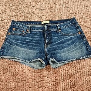 Gap raw hem shorts